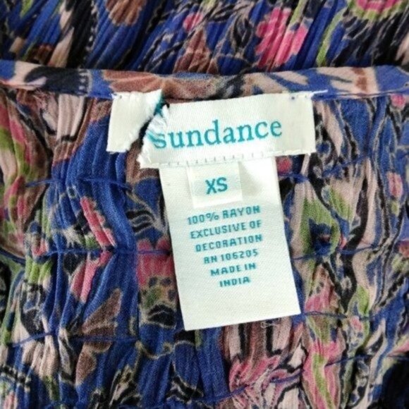 Sundance Paisley Diamond Smocked Top Blue XS - Picture 6 of 8